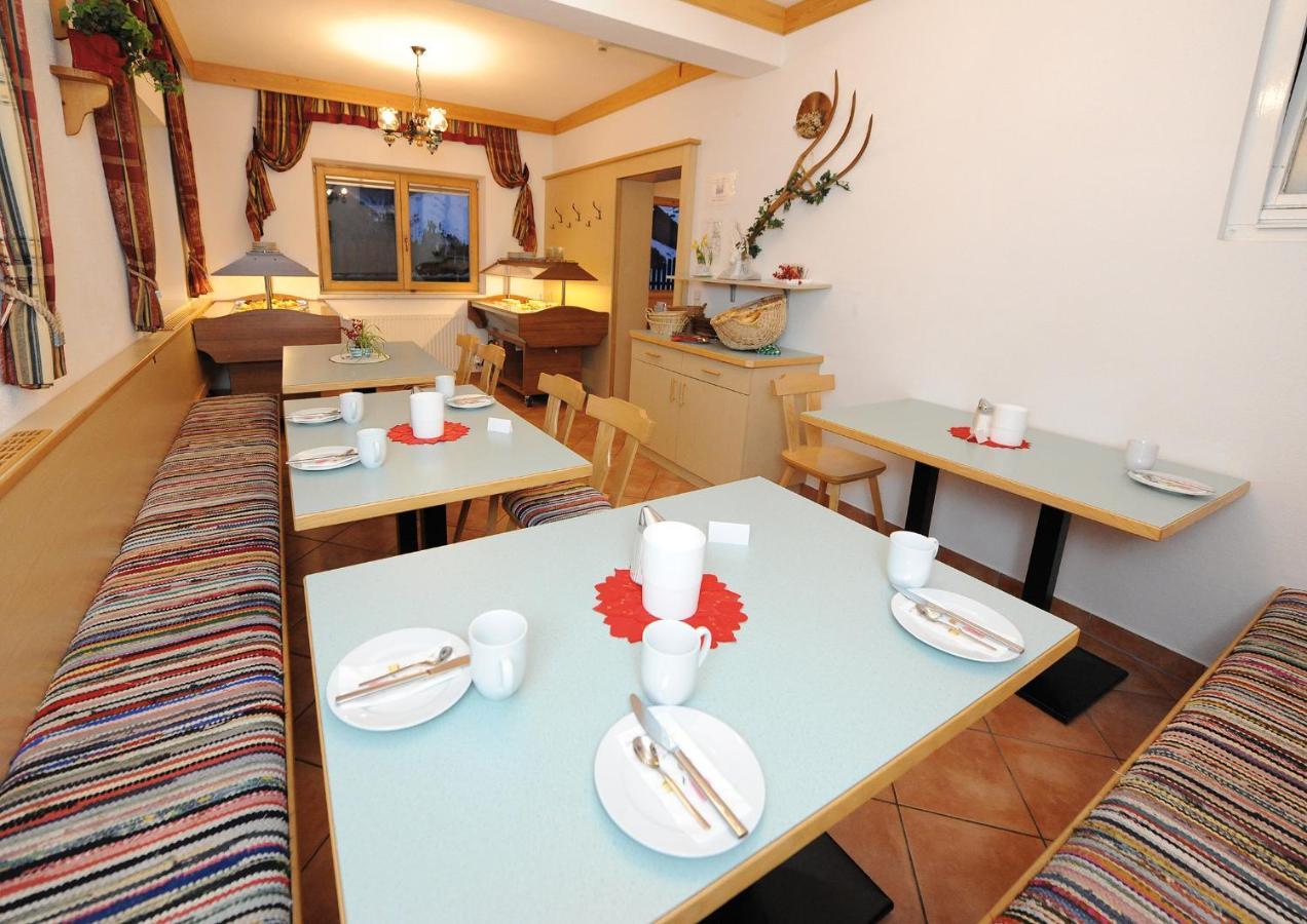 Gaestehaus Standardhaus Saalbach-Hinterglemm Exteriör bild
