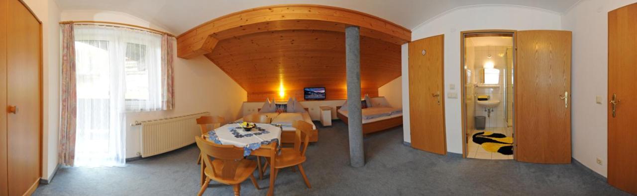 Gaestehaus Standardhaus Saalbach-Hinterglemm Exteriör bild