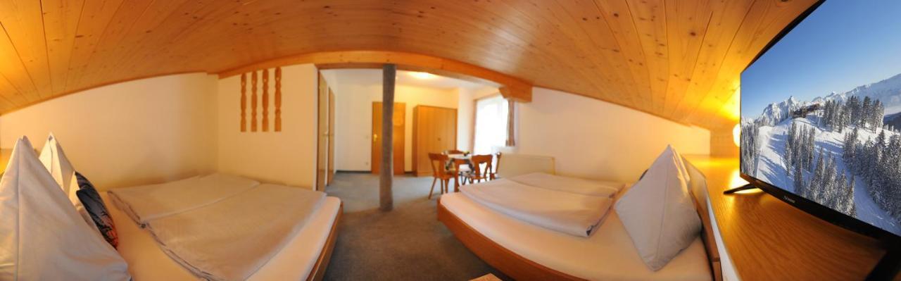 Gaestehaus Standardhaus Saalbach-Hinterglemm Exteriör bild