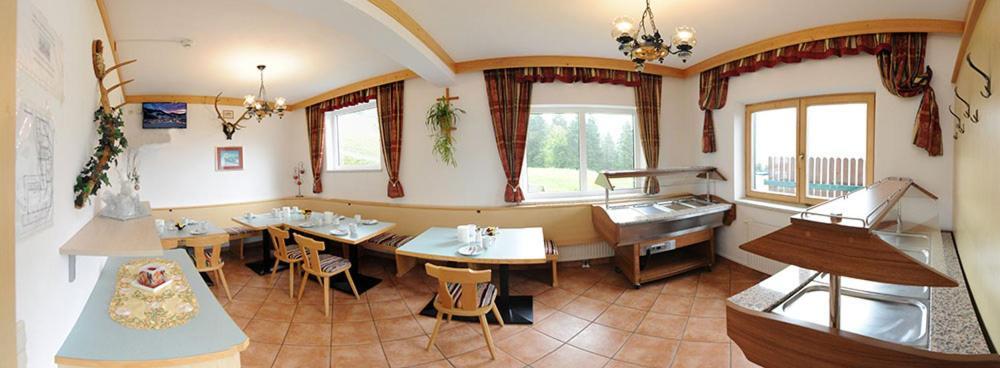 Gaestehaus Standardhaus Saalbach-Hinterglemm Exteriör bild
